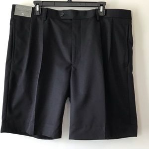 Shorts 40 X 9 inch Inseam Pleated Front Black NWT Daniel Cremieux